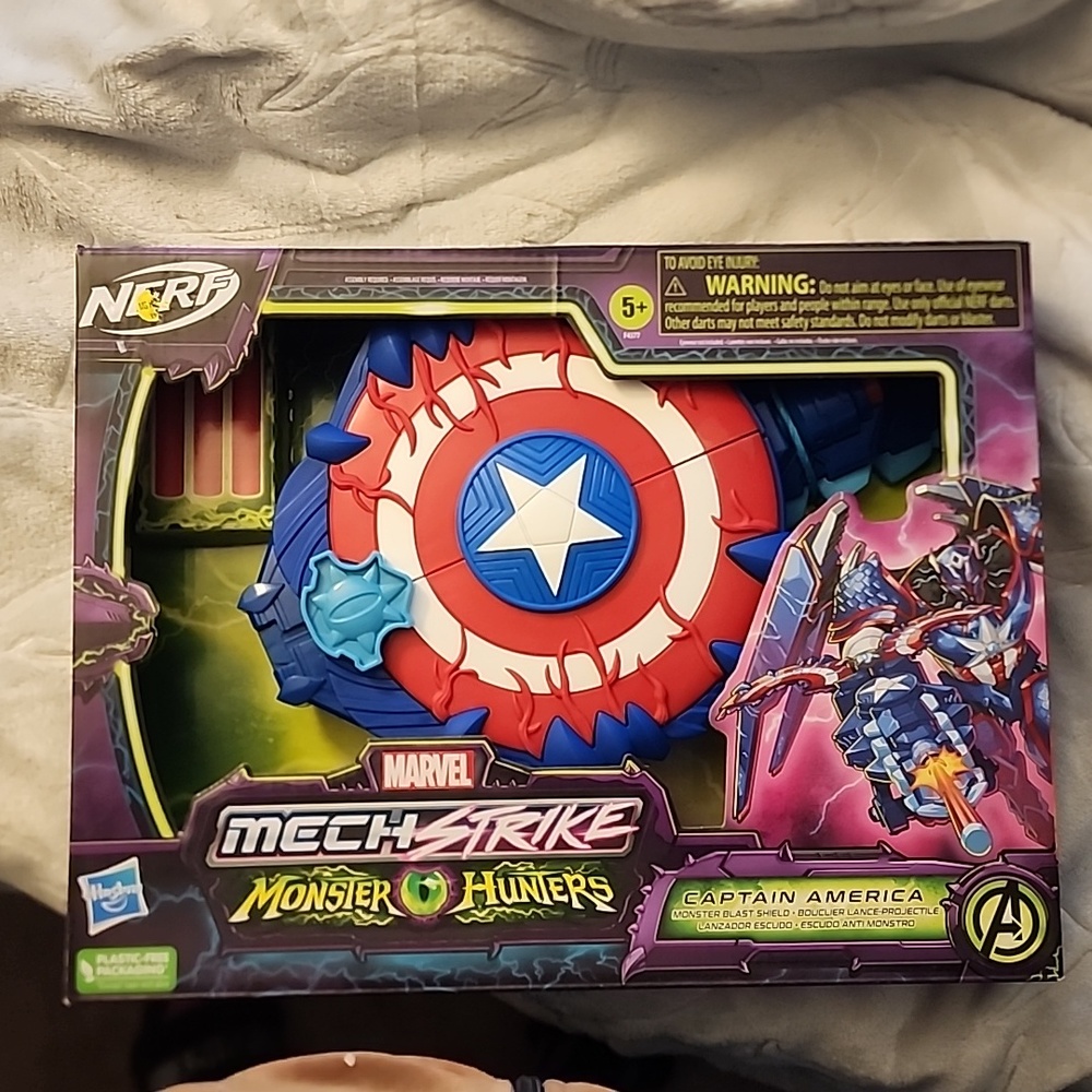 Nerf Marvel Mech Strike Monster Hunters Captain America Monster Blast Shield